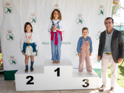 Pódium categoría Benjamín Femenino