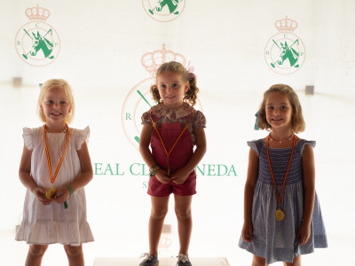Pódium Pre-Benjamín femenino